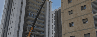 מעבר עם מנוף 
 דירות בקומות גבוהות